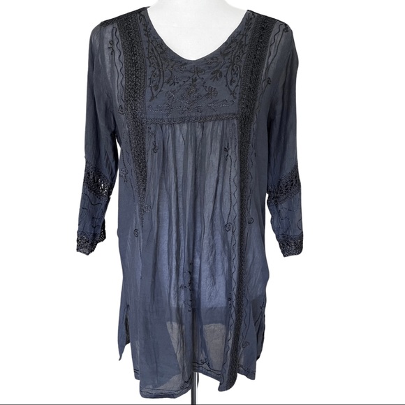 Boho Embroidered tunic - Picture 1 of 9